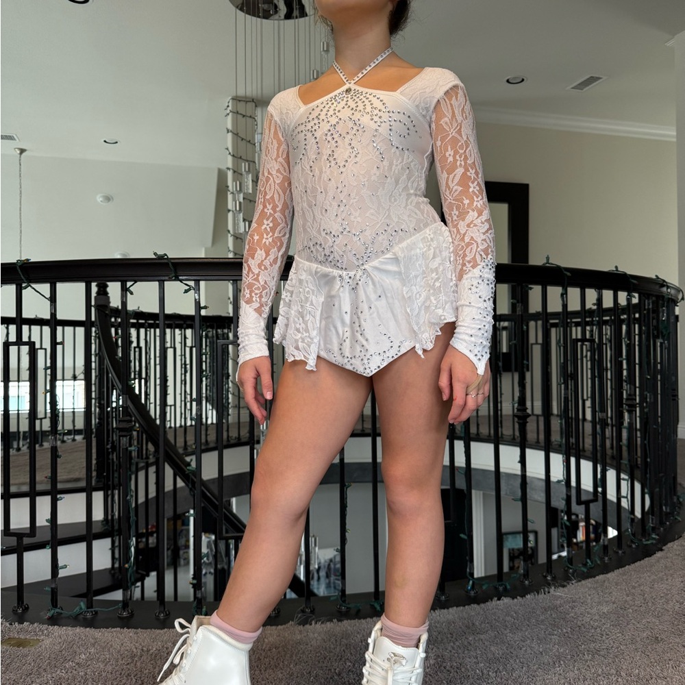 Figure skating performing dress